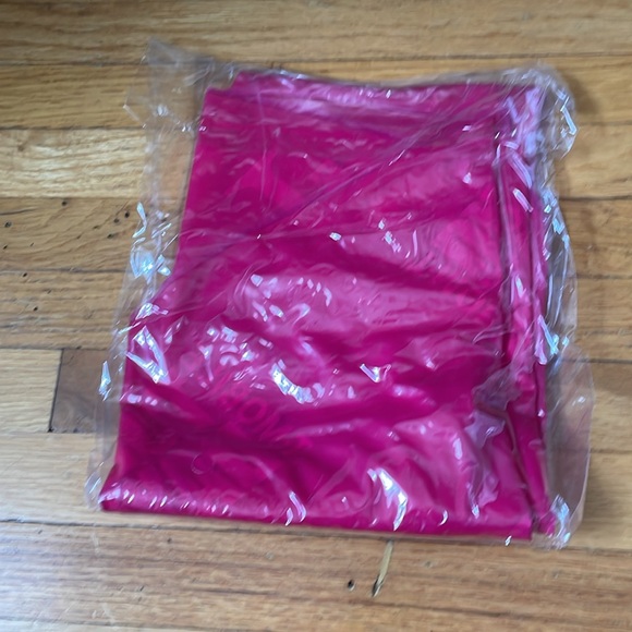 T Mobile Inflatable Tube - Picture 2 of 2